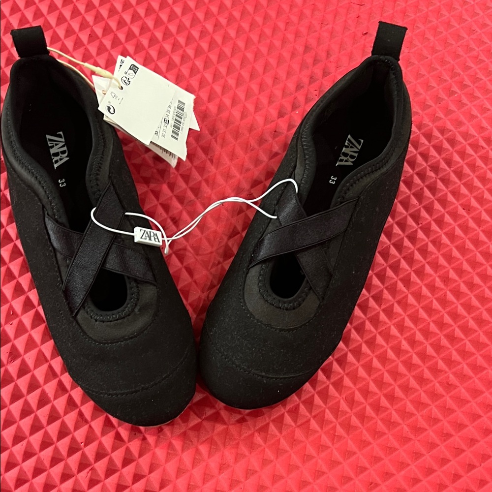 NWT Zara girls sneakers